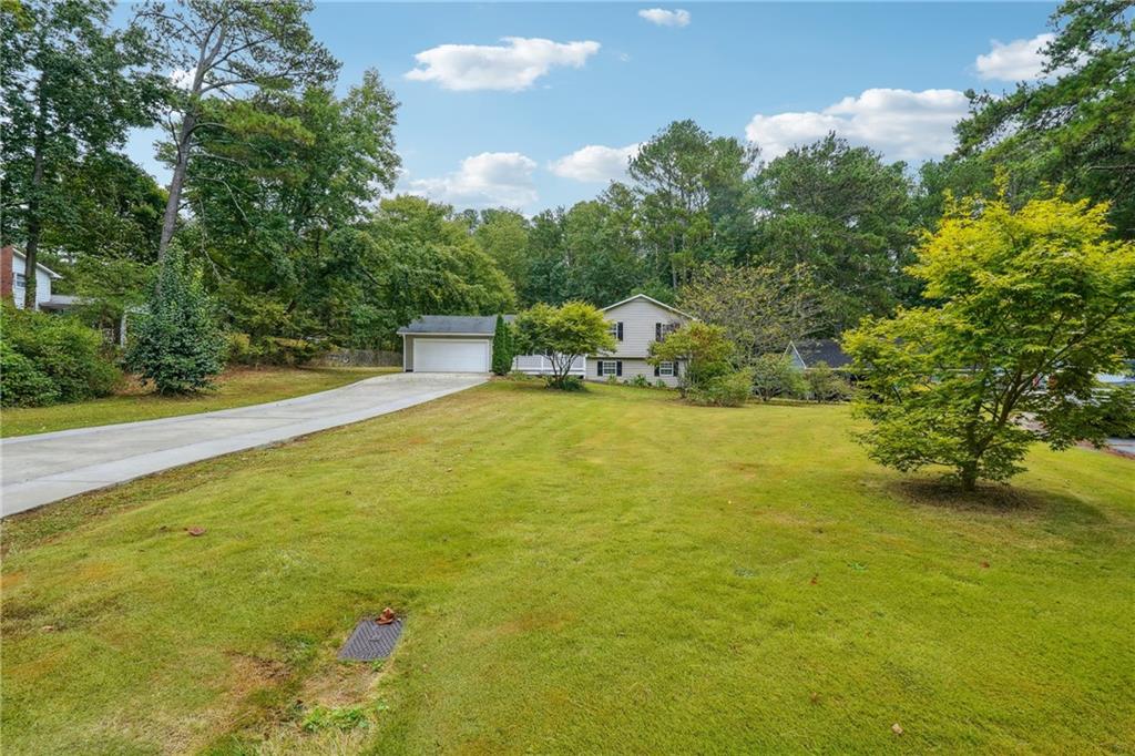 798 Bankshire Drive, Suwanee, Georgia image 19