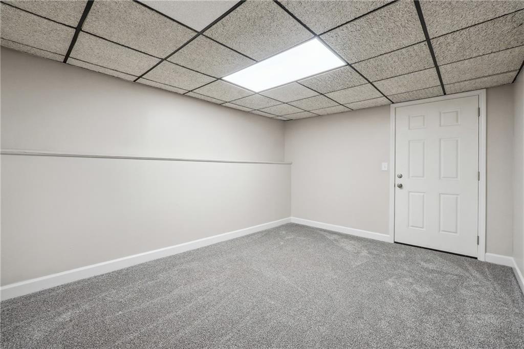 798 Bankshire Drive, Suwanee, Georgia image 12