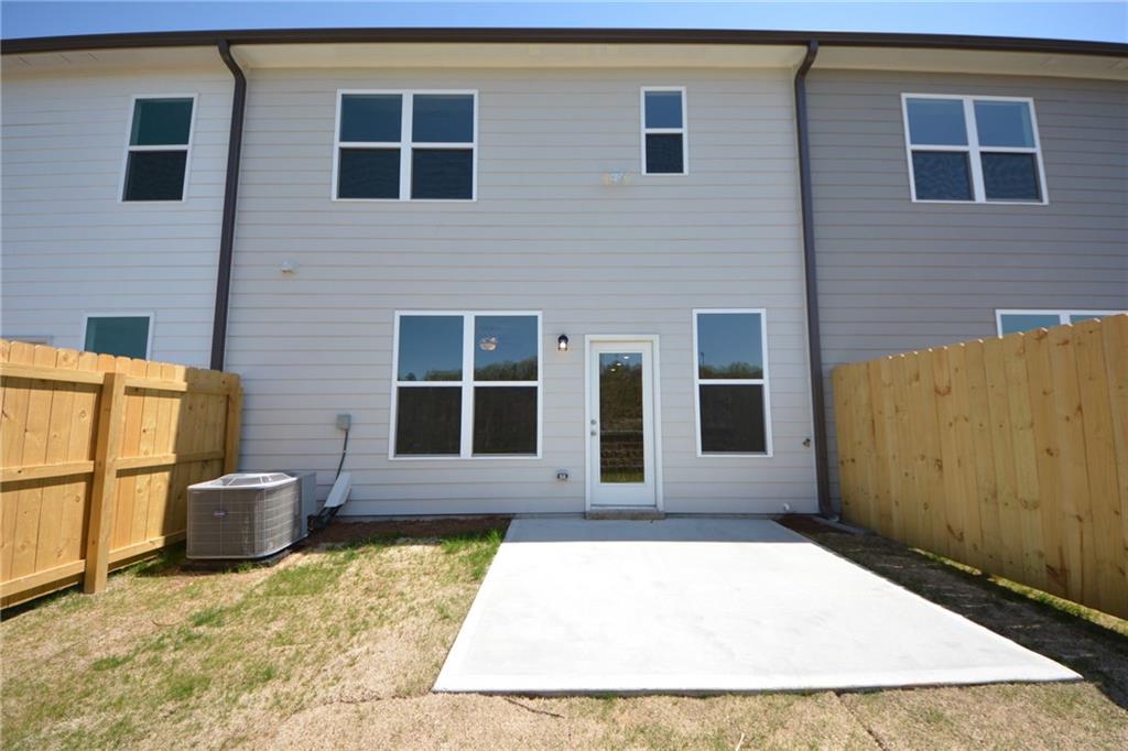 3829 Billabong Trail
