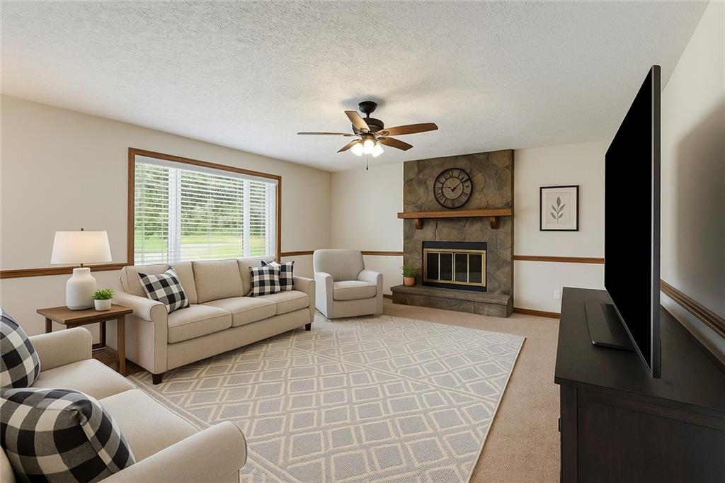 319 Hill Crest Circle