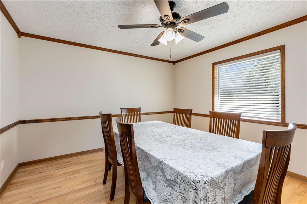 319 Hill Crest Circle