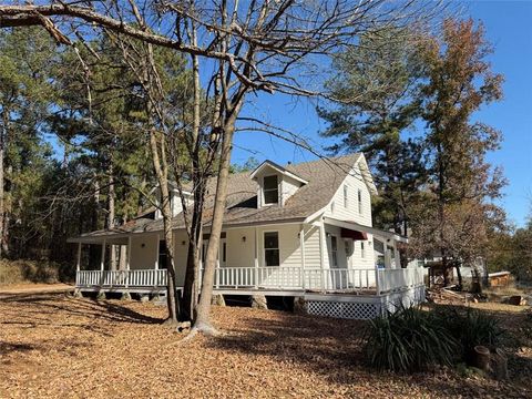 3931 VIRGINIA Avenue Atlanta GA 30360