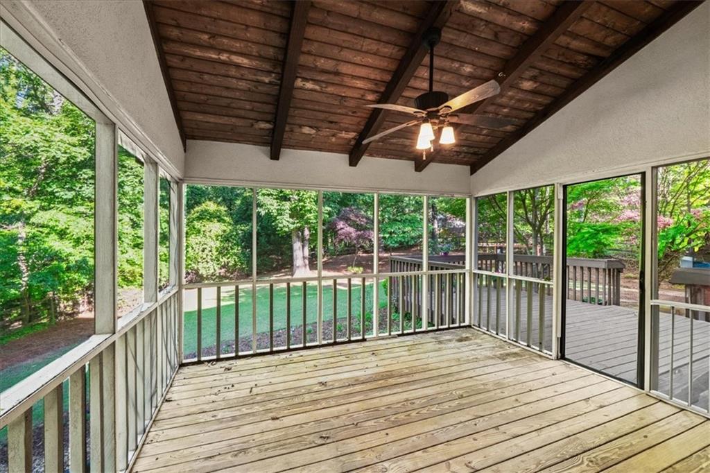 11950 Wildwood Springs Drive, Roswell, Georgia image 20