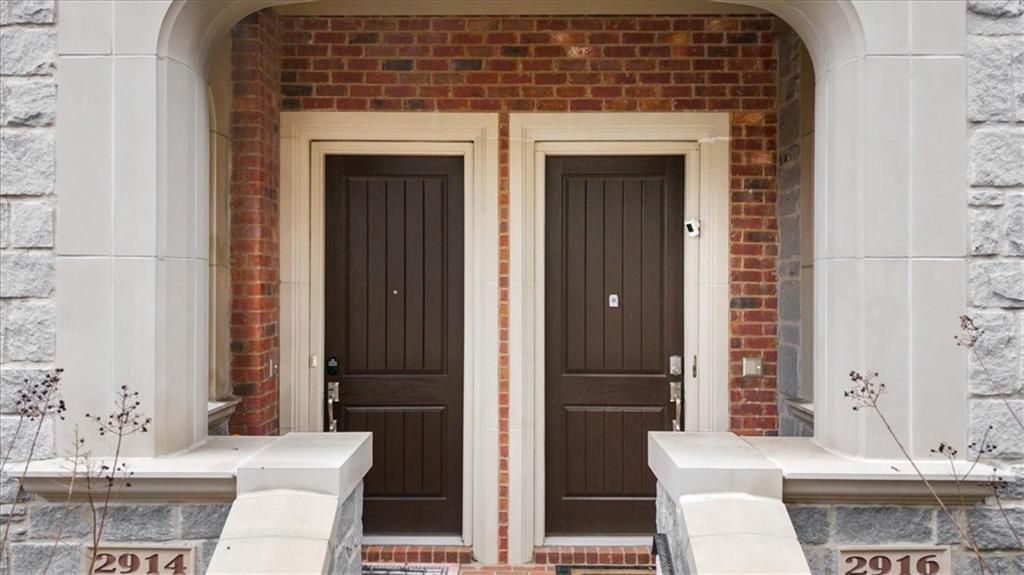 2916 Hermance Drive NE