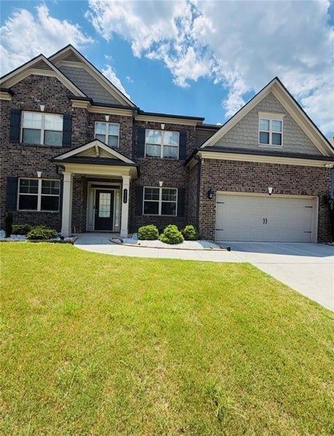 Homes For Rent - 3112 Avenel Court<br/> Snellville, GA 30078