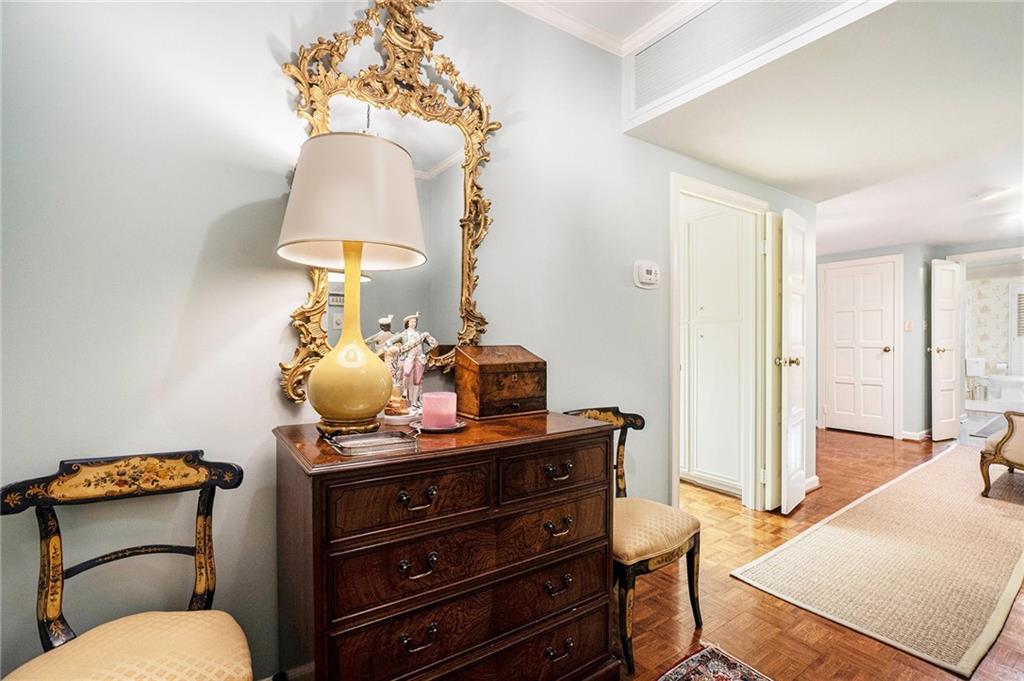 2769 Peachtree Road #6, Atlanta, Georgia image 2