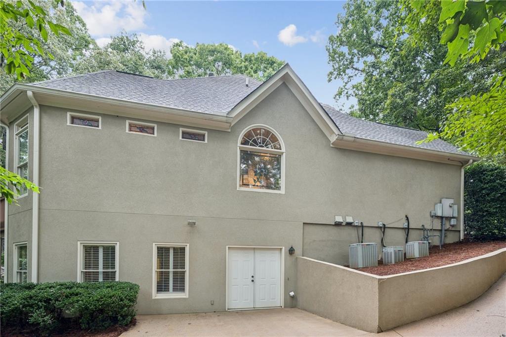 2230 Fleurie Lane