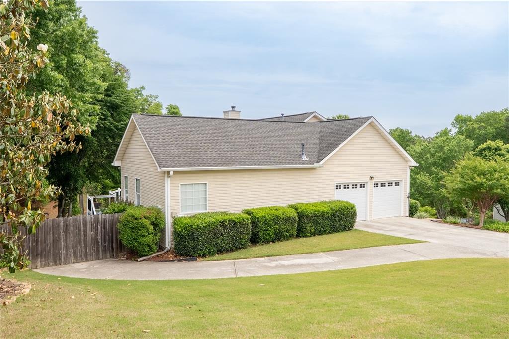 558 Savannah Rose Way
