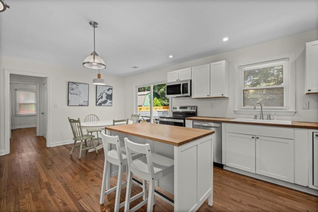 414 Charles Place, Roswell, GA, 30075 414 Charles Place