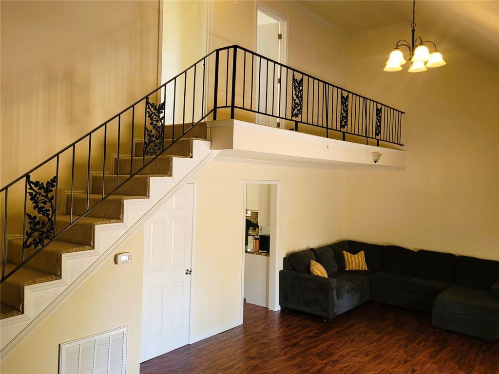 110 Briarcliff Trail