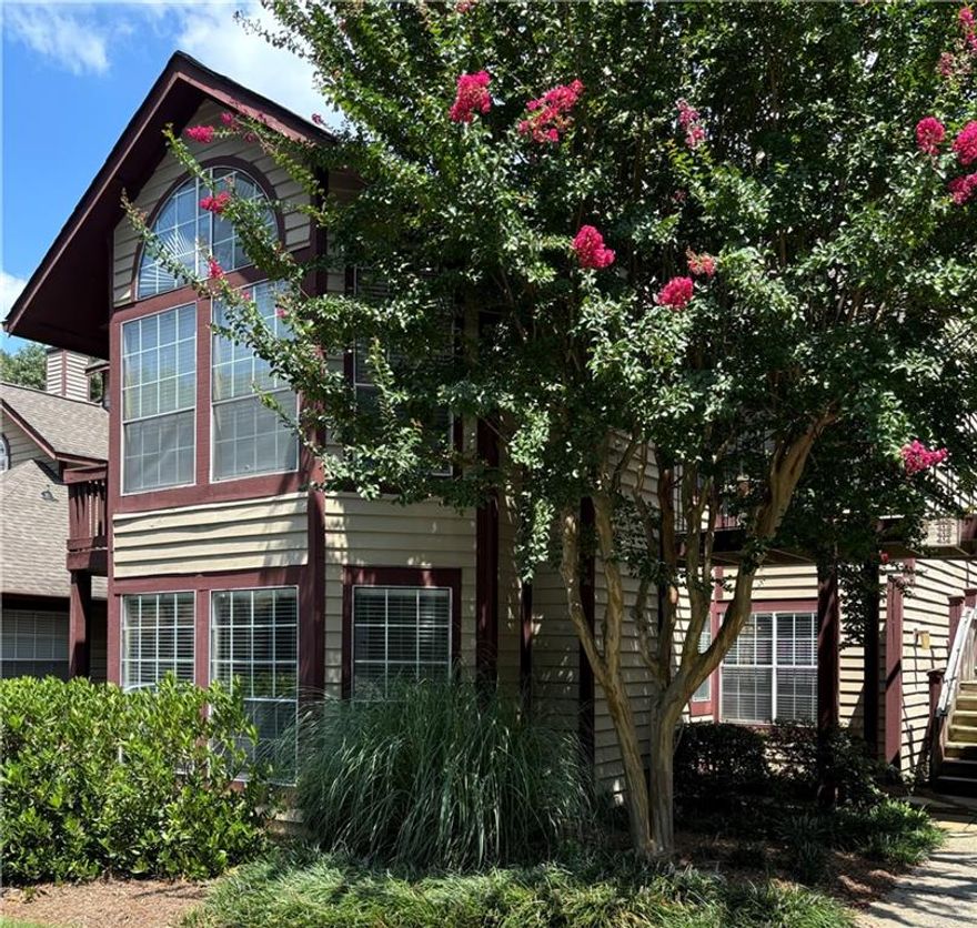 Move-In Ready 2 Bedroom, 2 Bathroom Condo in a great location. Easy One-Level Living - No Steps - Level Entrance from Parking lot. The Amenities of this beautifully wooded and landscaped community includes two pools, fitness center, tennis courts, and a private 27-acre private park on the Chattahoochee River. This home boasts an open-concept layout with a great Roommate bedroom plan. The 2 large bedrooms each include a nook perfect for a desk, and Very Large Closets. New Carpet & Paint. Granite in Kitchen. The Pool is a short and easy walk down the street.  This home is conveniently located near shopping, dining, parks, and great schools. Kroger and Chik-Fil-A are just around the corner. The Condo is 100% Electric and includes Washer / Dryer / Refrigerator / Dishwasher / Microwave / Stove. No extra charge for Water / Sewer / Trash - All are Included in the rent. Security deposit required = 1 mo rent.  Also need work verification reference and 2 lease references.