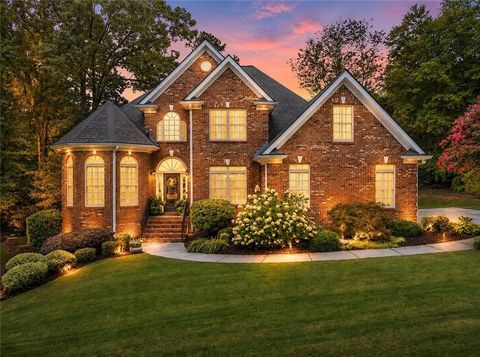 Homes For Sale - 1503 Cleveland Court<br/> Loganville, GA 30052