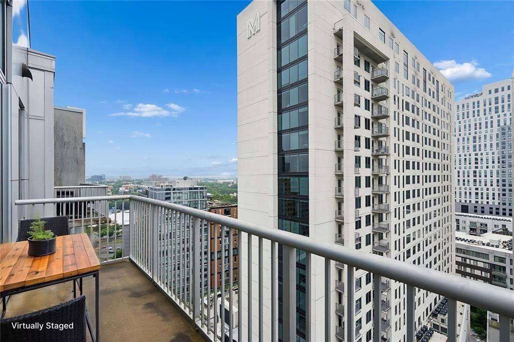 44 Peachtree Place NW 2027