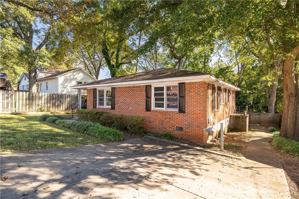 99 Norwood Avenue NE