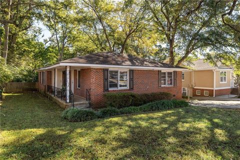 Photo of 99 Norwood Avenue NE, Atlanta, GA 30317 (MLS # 7668825)