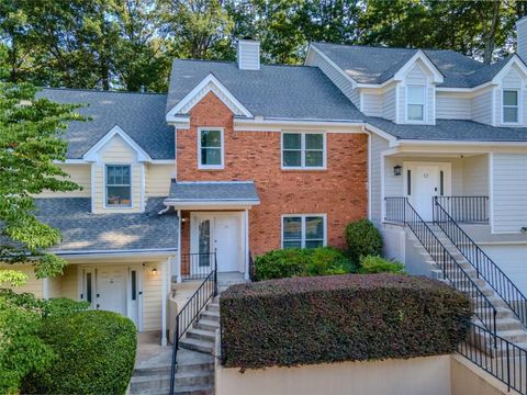 Photo of 13 Forest Ridge Court, Sandy Springs, GA 30350 (MLS # 7621308)