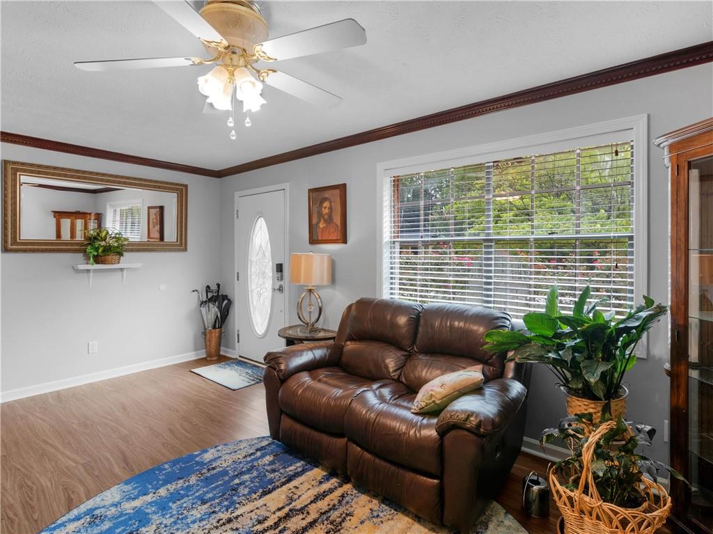 917 Curry Cir