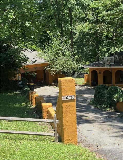 Homes For Sale - 6130 Tennis Circle<br/> Fairburn, GA 30213