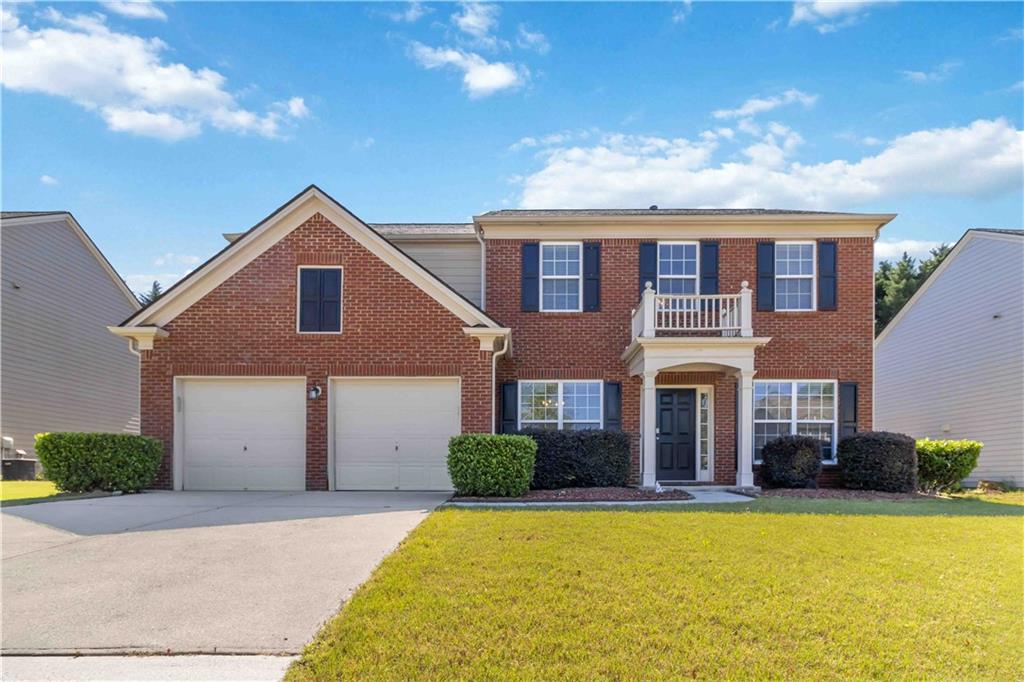 Spacious 4-Bedroom Home in Sought-After Lambert School District! Discover this stunning 4-bedroom, 2.5-bath traditional home featuring the large slab floor plan, located in the highly desirable Suwanee area. Nestled within the prestigious Lambert High School district, this home offers exceptional space and style.
Step inside to find just 1yr old hardwood floors throughout the main level and a welcoming two-story foyer. The home features a formal living room, separate dining room, and a large family room — perfect for entertaining. A dedicated office or library provides an ideal work-from-home setup. The beautifully updated kitchen boasts soft-close cabinets, appliances, a stylish backsplash, center island, built-in desk, and a spacious walk-in pantry. Upstairs, the vaulted primary suite includes a tiled en-suite bath and an oversized walk-in closet. All three secondary bedrooms also feature walk-in closets. Additional highlights include a 6-year-old roof, epoxy-coated garage floor, water heater 5yrs old and a private backyard retreat. Enjoy access to fantastic community amenities including swimming and tennis courts. Conveniently located near top-rated schools, shopping, and dining — this move-in ready home is a rare find. Hurry before it's gone!