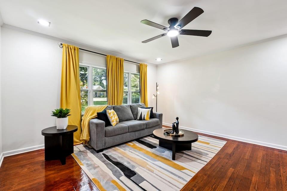 1947 Sandtown Road SW