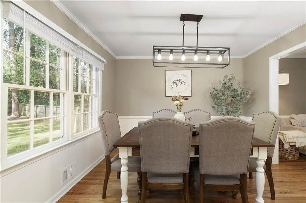 Atlanta, Georgia 30340, United States, 4 Bedrooms Bedrooms, ,3 BathroomsBathrooms,Residential,Active,136823