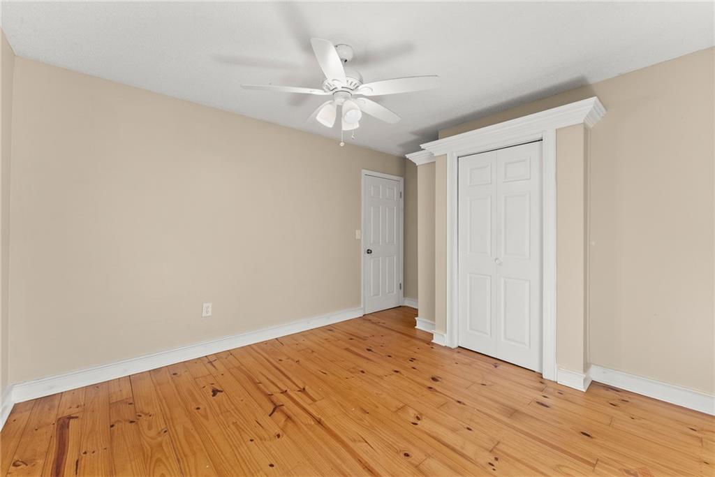 Hickory Hills - Residential