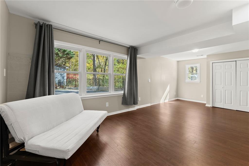 Hickory Hills - Residential