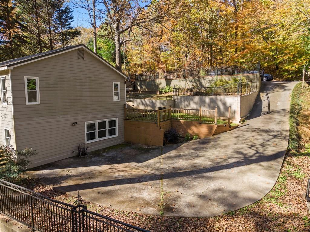 Hickory Hills - Residential