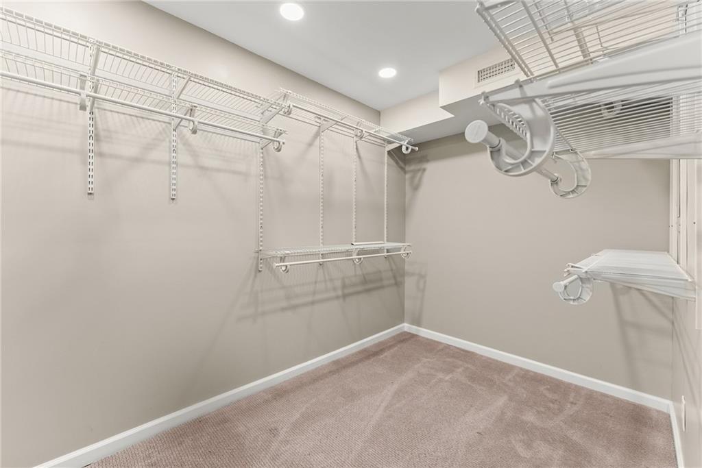 Hickory Hills - Residential