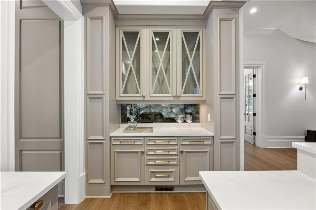 Sandy Springs - Residential