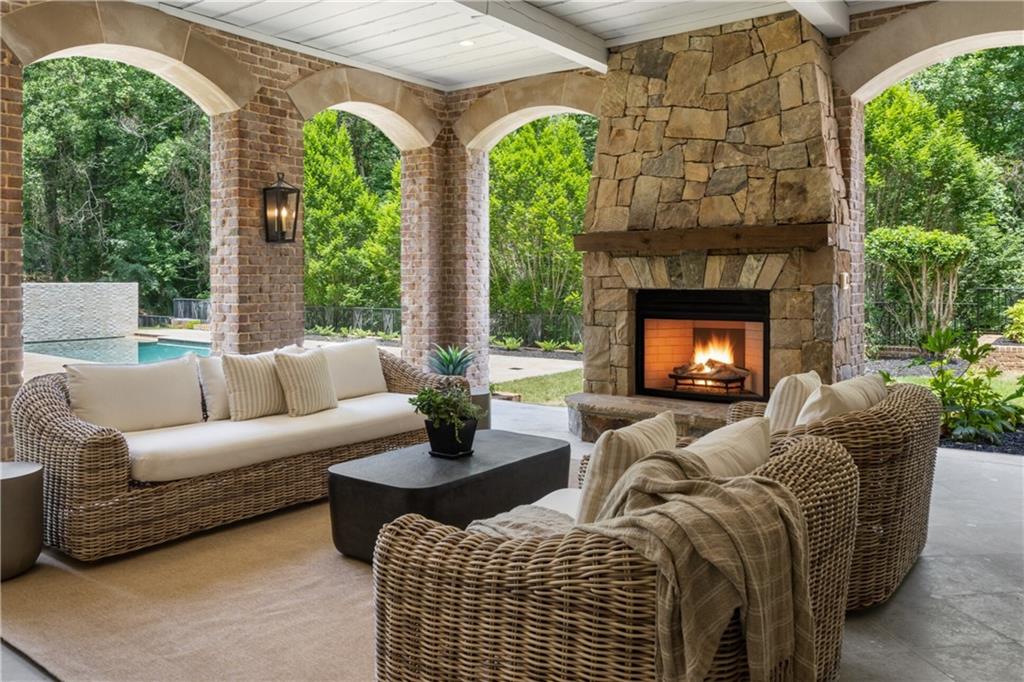 Sandy Springs - Residential