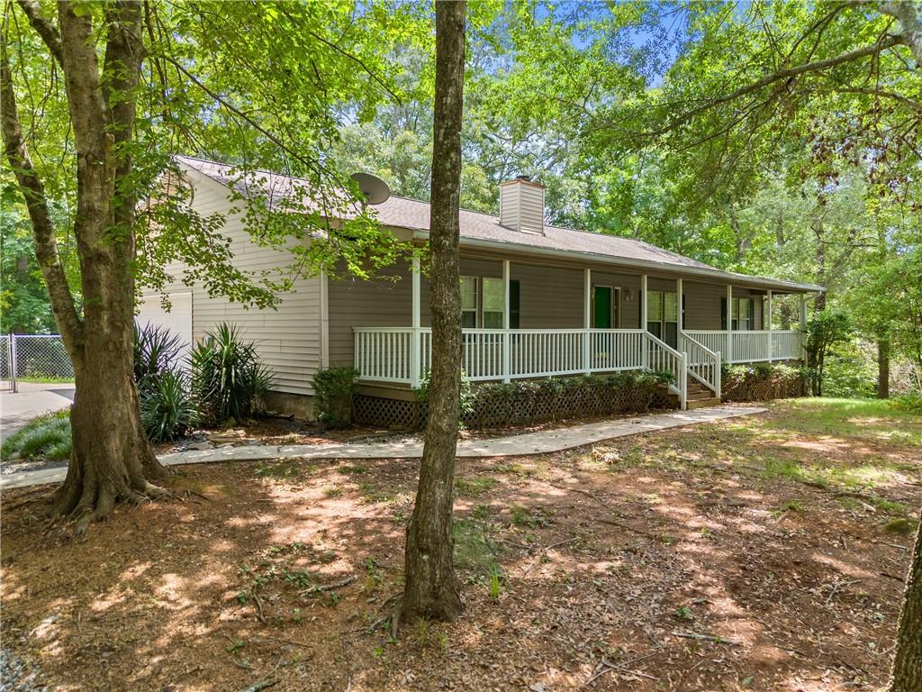 3592 Lakeview Drive