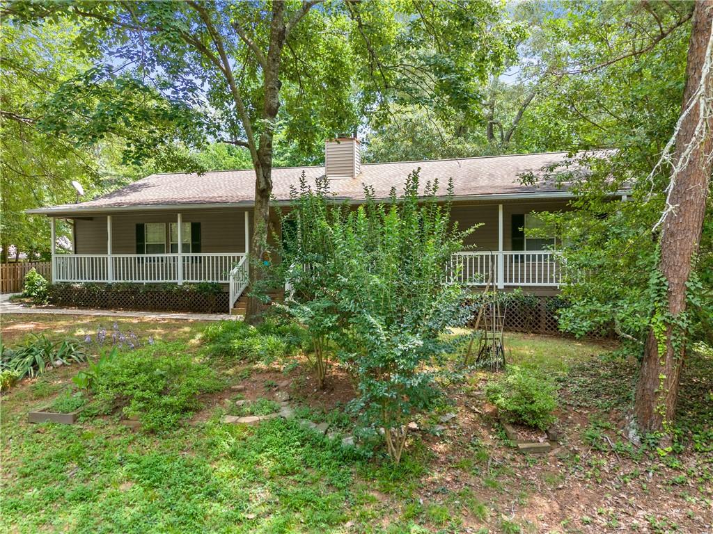 3592 Lakeview Drive
