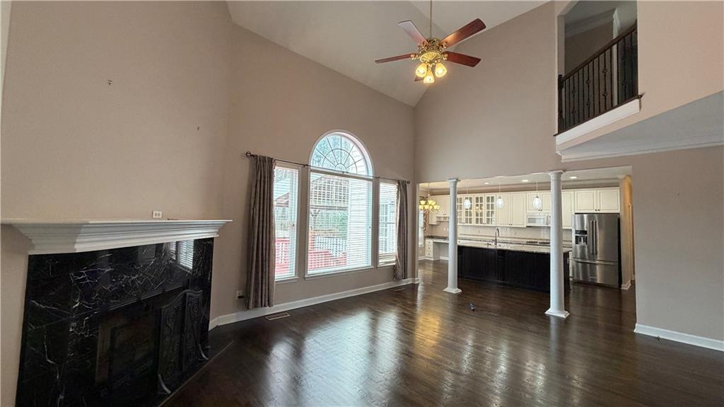 3609 Lakeside Pointe NW