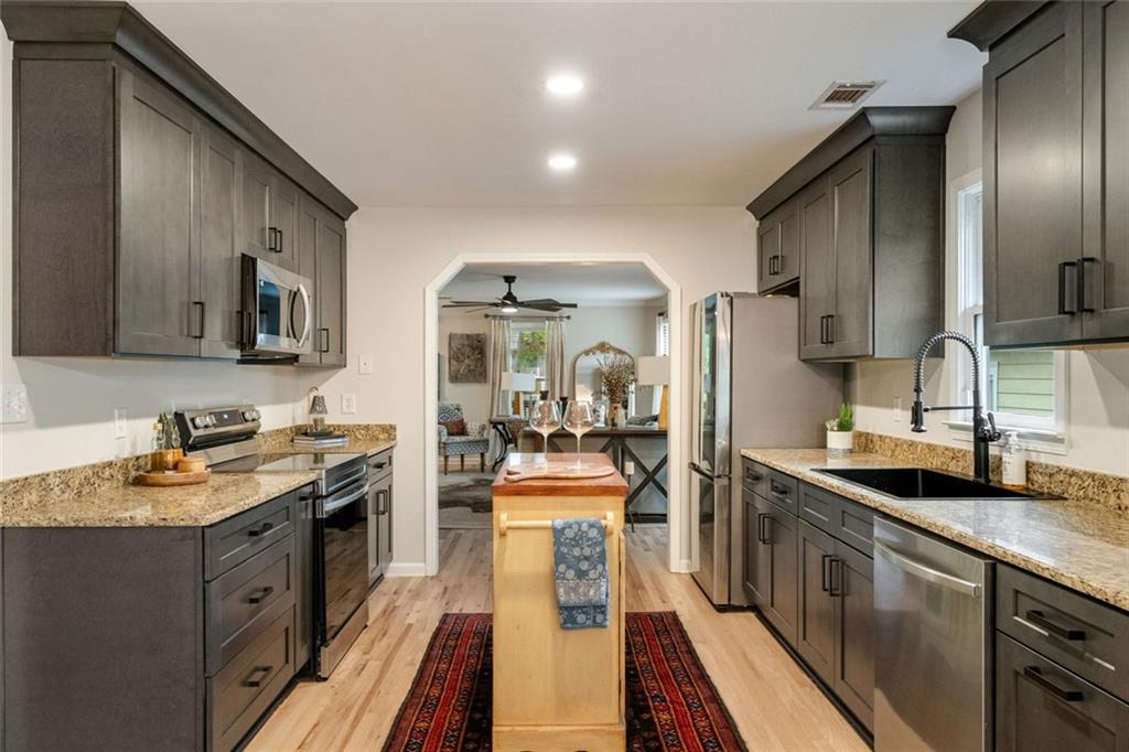 1168 Eggleston Street, Atlanta, Georgia image 12