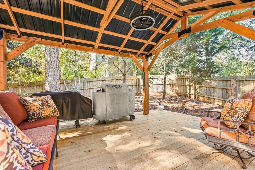 5056 Rodrick Trail