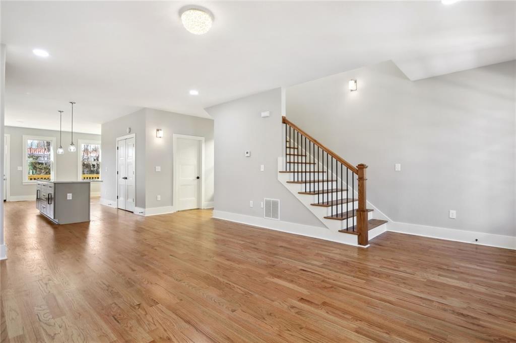 106 Hogue Street, Atlanta, Georgia image 2