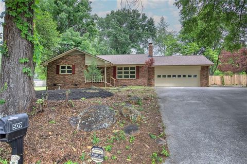Homes For Sale - 509 Boatner Avenue<br/> Cartersville, GA 30120