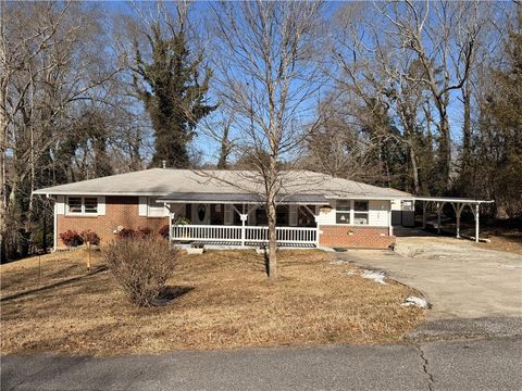 Homes For Sale - 526 Poplar Street<br/> Stephens County, Toccoa, GA 30577