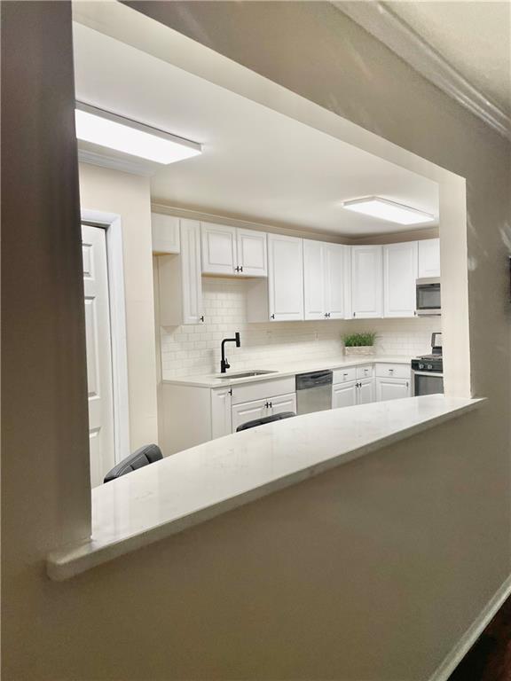 346 Carpenter Drive 12