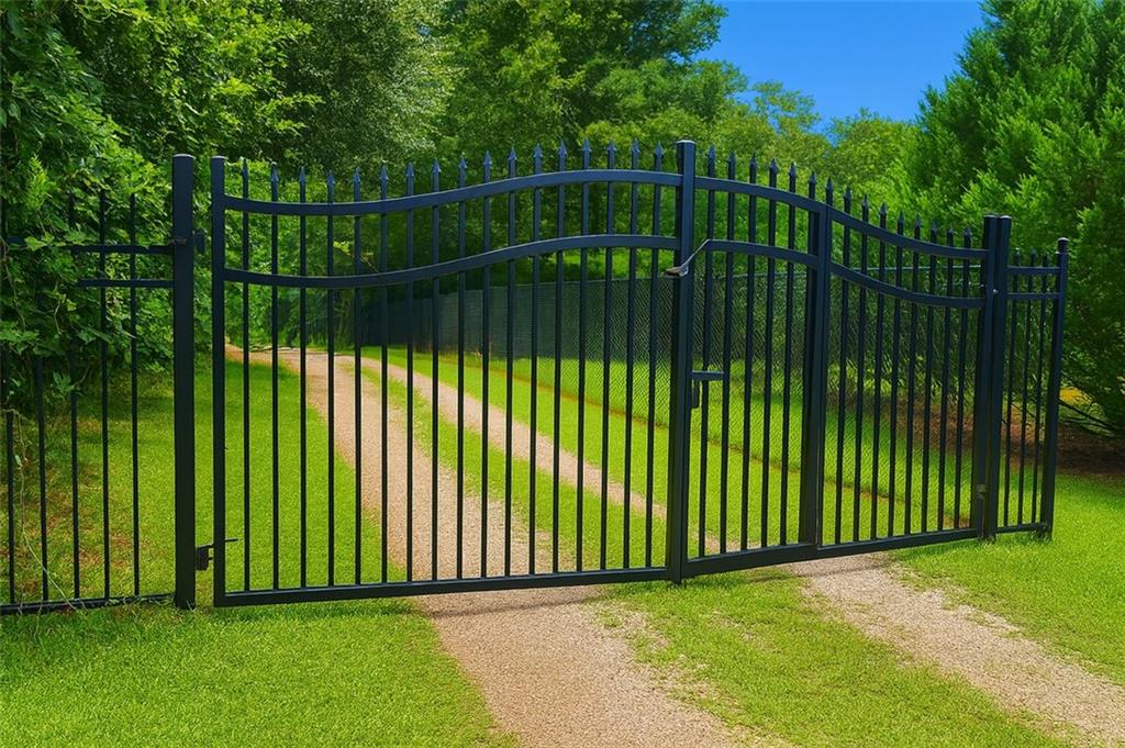 3910 TROUPE SMITH Road SE