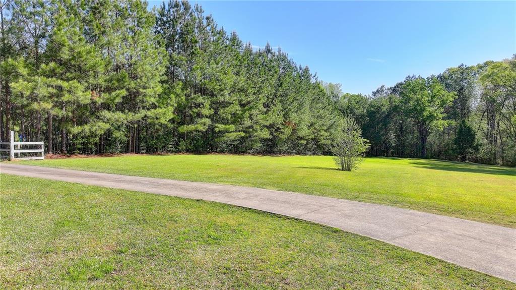 5800 S Richland Creek Road, Buford, Georgia image 12
