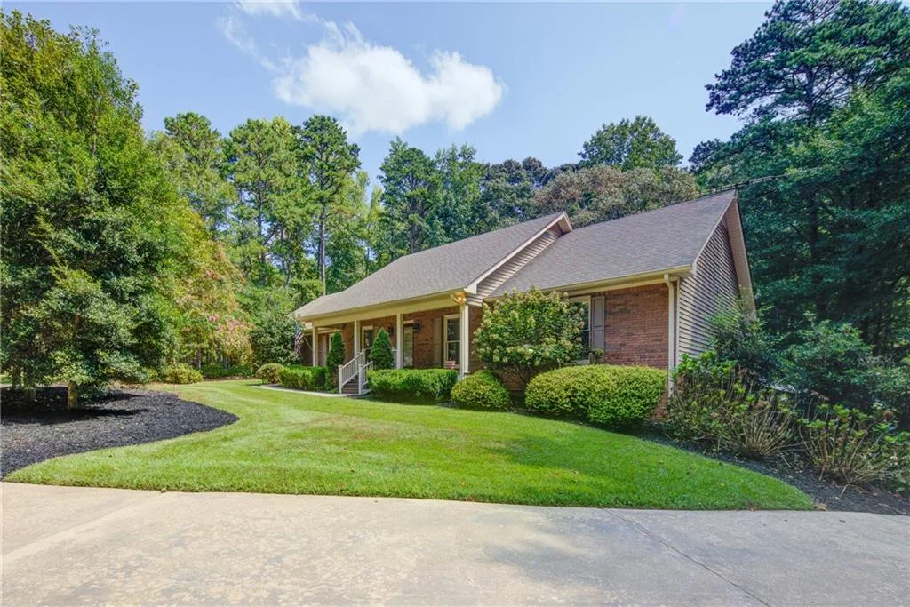 111 Henderson Lake Drive, Canton, GA, 30115