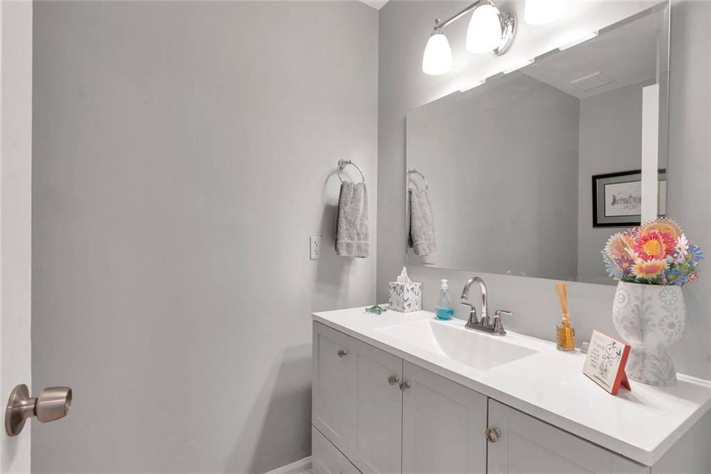 1115 Riverbend Club Drive, Atlanta, Georgia image 10