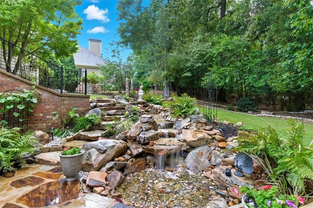 Fernwood Creek - Residential