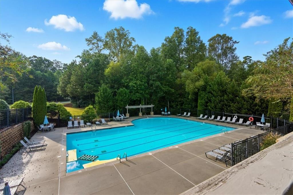 Fernwood Creek - Residential