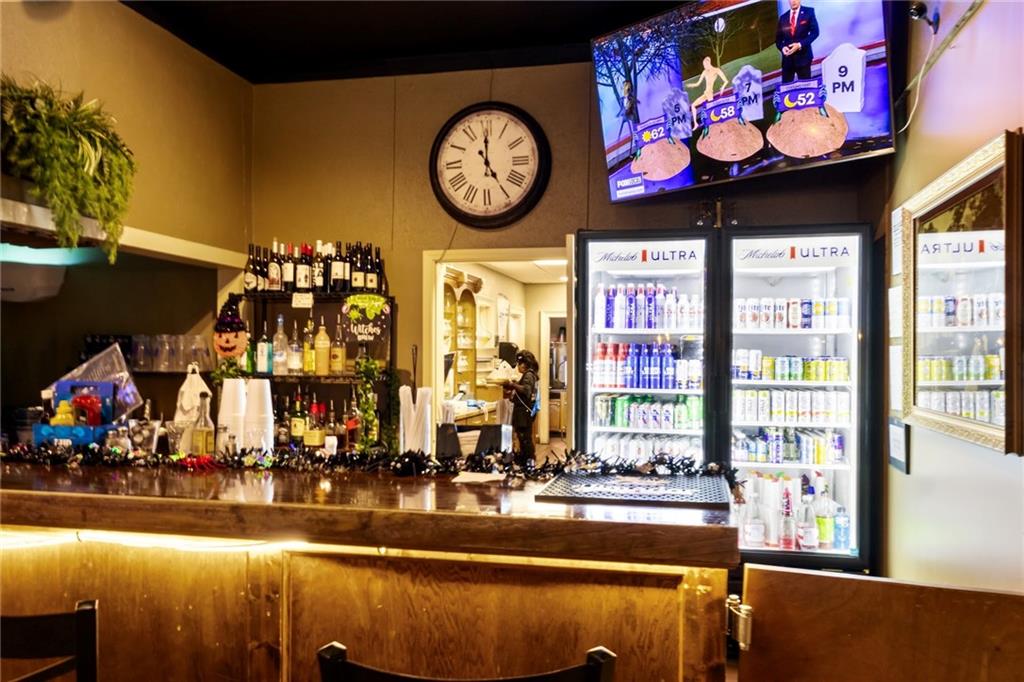 11196 Lakeview Parkway