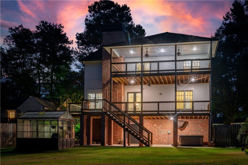 Midway Woods - Residential
