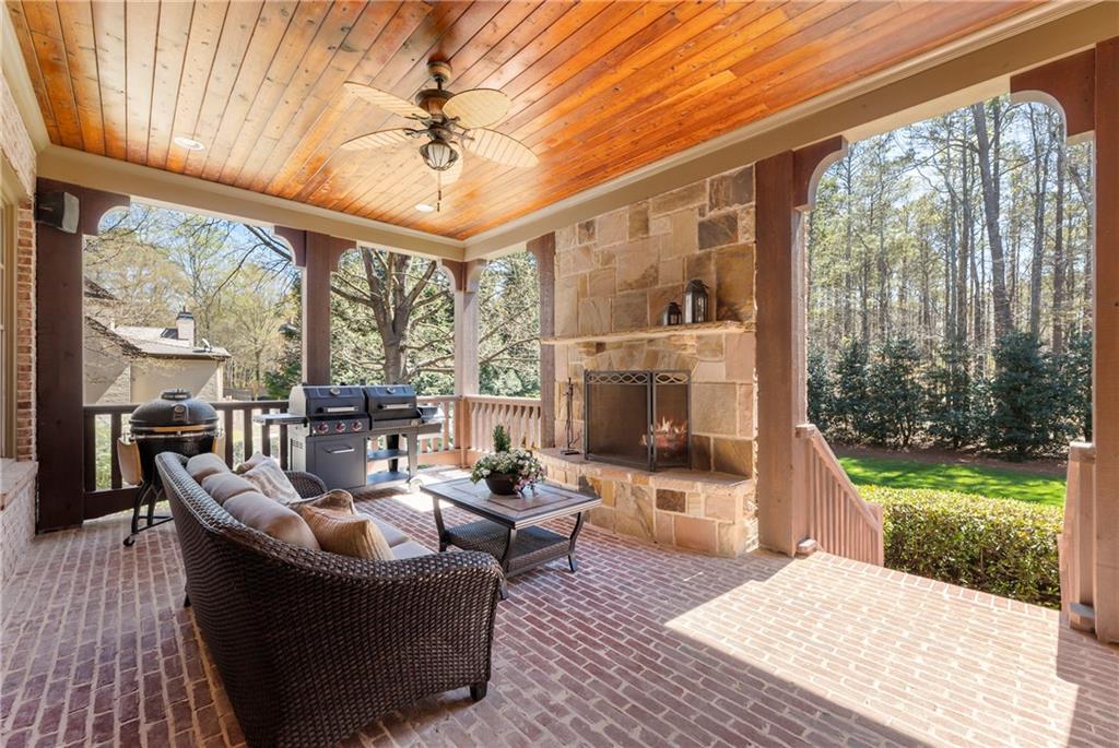 895 Crabapple Hill, Milton, Georgia image 5
