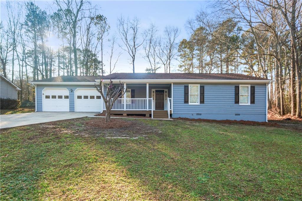 Welcome to 1403 W Prospect Dr, a charming ranch-style home in desirable Lawrenceville, GA. This inviting residence offers comfort and convenience in a prime location.
Key Features:
- Attractive ranch-style design with covered front porch
- Extended driveway provides ample parking
- Cozy living room with warm fireplace
- Eat-in kitchen with stainless steel appliances and granite countertops
- Convenient laundry room off the kitchen
- Granite countertops in bathrooms for a touch of luxury
- Spacious fenced backyard perfect for outdoor enjoyment
As you approach this lovely home, you'll appreciate the long driveway and welcoming covered front porch. Inside, the living room greets you with a cozy fireplace, ideal for relaxing evenings. The eat-in kitchen is a chef's dream, featuring sleek stainless steel appliances and beautiful granite countertops. A convenient laundry room off the kitchen adds to the home's functionality.
The bathrooms also boast elegant granite countertops, adding a touch of luxury to your daily routine. Outside, a large fenced backyard provides a private oasis for outdoor living, entertaining, or simply enjoying nature.
Located in family-friendly Lawrenceville, this home offers the perfect blend of comfort, style, and convenience. Don't miss this opportunity to make 1403 W Prospect Dr your new home sweet home!
